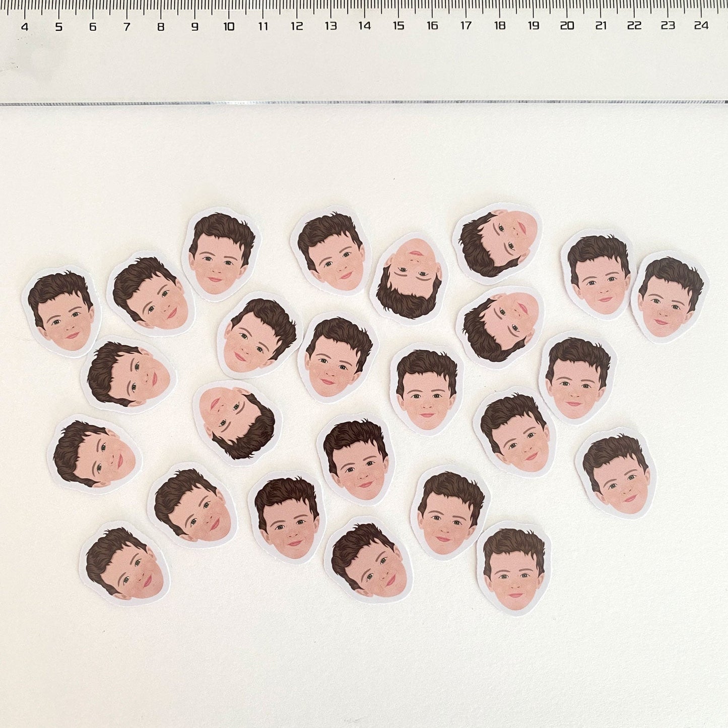 Personalized Face Confetti | Table Scatter